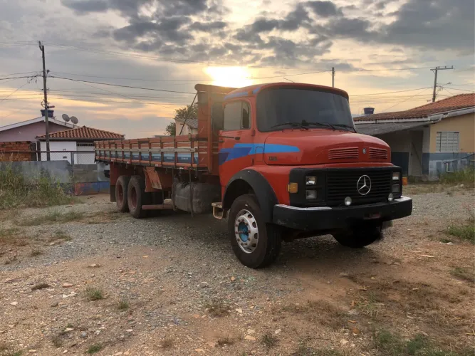 Mercedes bens 1316