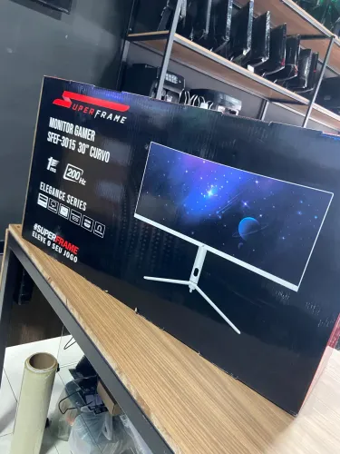Monitor gamer superframe