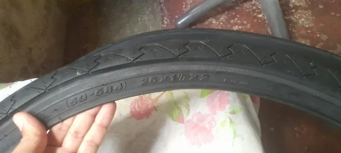 Pneu Kenda K90 26x11/2 x2.0 serve também em aro 27.5