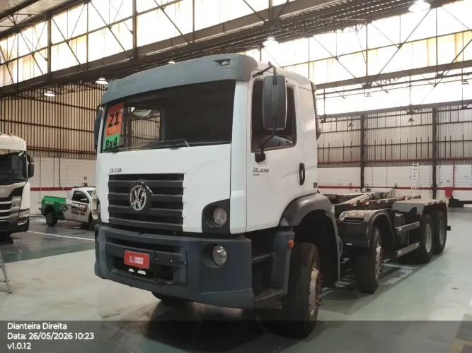 Volkswagen 31.330 E CONSTEL. 6X4 2020/2021 VAMOS SEMINOVOS Uberlândia
