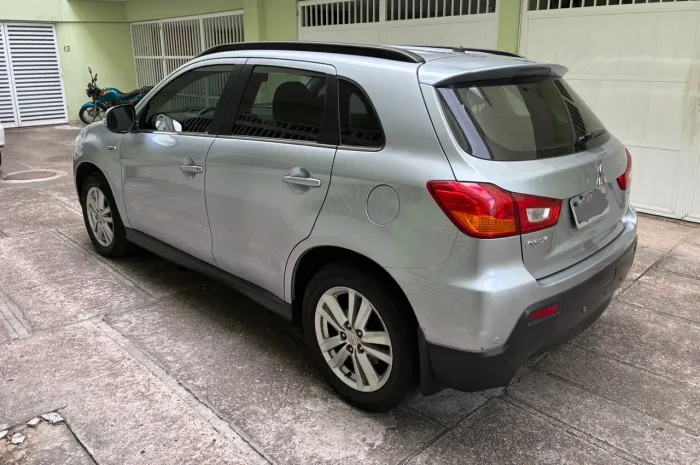 Mitsubishi ASX 2.0 16V 4X4 160cv Aut. 2011