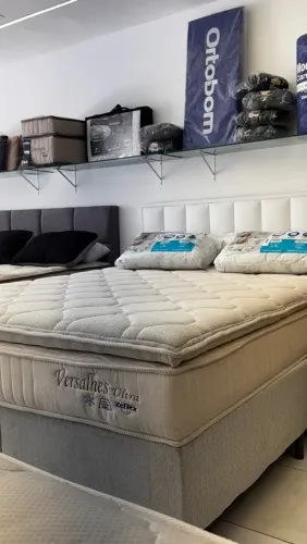 CAMA QUEEN