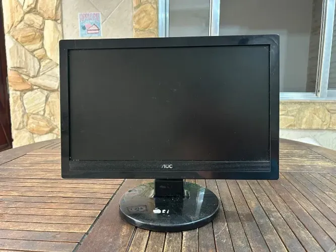 Monitor Aoc Lcd Modelo 1619swa