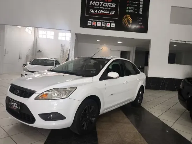 Ford Focus Sedan 2.0 16v/2.0 16V Flex 4P 2012