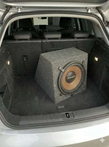 Caixa de som automotiva subwoofer