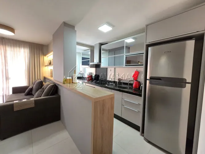 Locação Anual - Apartamento com 01 Suíte + 01 Dormitório na Praia Brava - Itajaí/SC