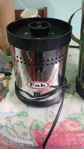 Liquidificador industrial de 8 litros