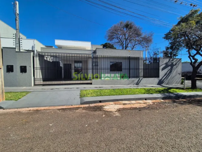 Casa térrea a venda no Parque das Hortências em Maringá - Rua Luiz Alberto Favoreto 171.