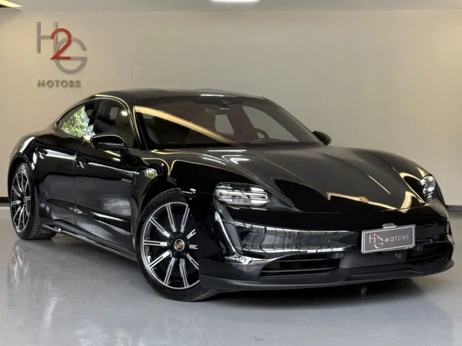 Porsche Taycan 4S (elétrico) 2021