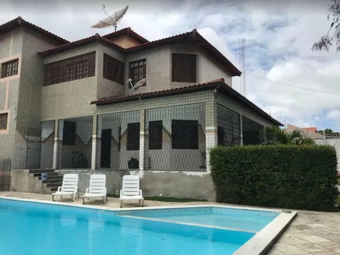 Vendo casa no Catole próximo ao Luiza Motta (shopping)