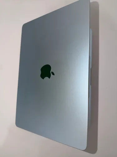 MacBook Air M4 16GB/256GB