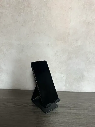 Vendo moto g73 estado de novo