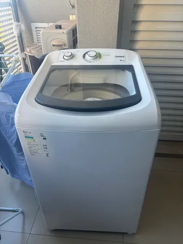 Máquina de Lavar 9kg