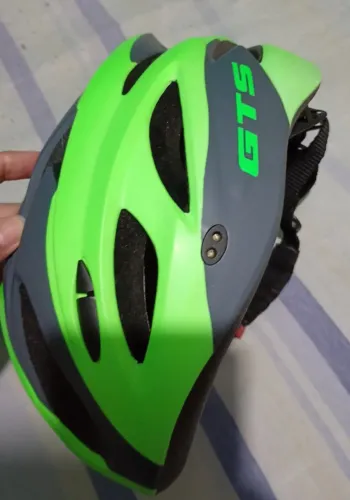 Capacete de ciclismo GTS