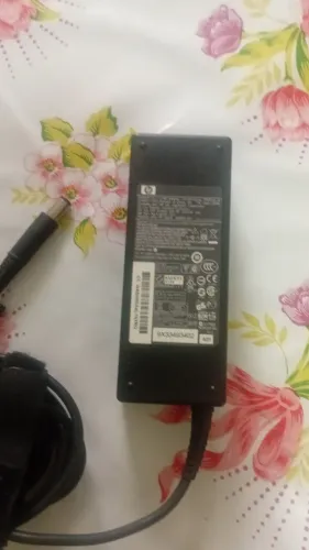 Fonte HP 19v nova