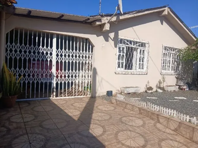 Vendo casa 3\4 no Ademar Garcia