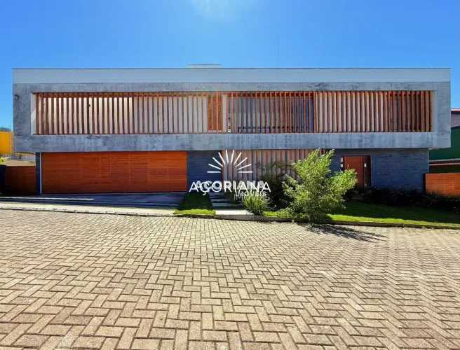 Casa 5 dormitórios para alugar Rio Tavares Florianópolis/SC