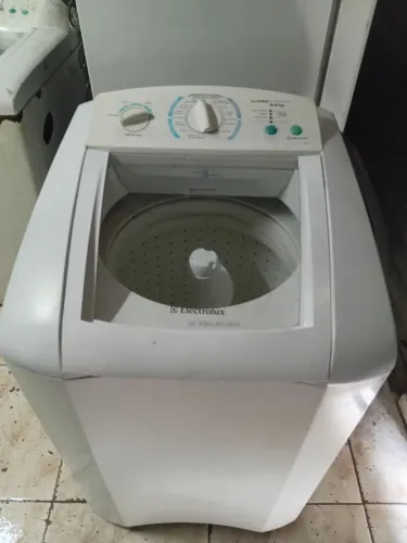 Maq Electrolux 9 kg