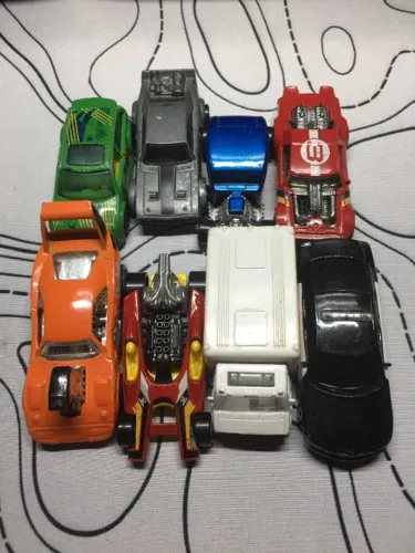 Lote de Carrinhos Hot Wheels