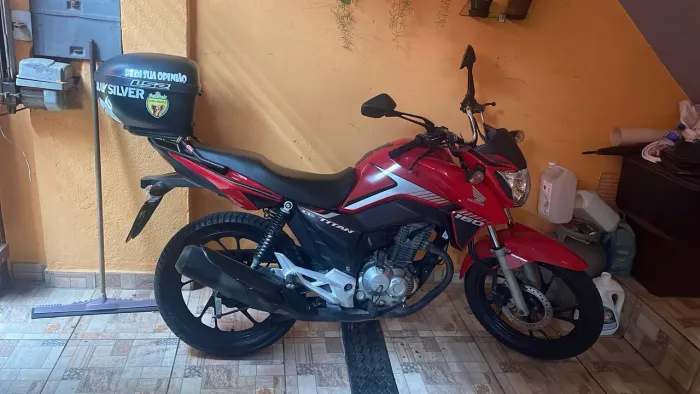 160 titan serie 40 anos