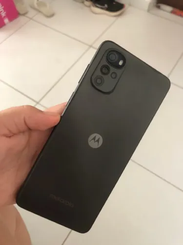 Moto g22, menos de 1 ano de uso