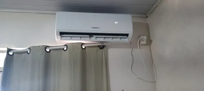 VENDO AR CONDICIONADO SPLIT XION 12000 BTU - FRIO/ QUENTE