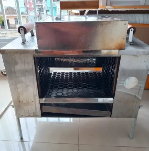 Churrasqueira Ecológica Sem Fumaça Com Tampa - 2 Grelhas