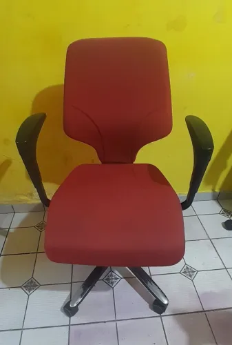Cadeira Escritório Giratória Vermelha
