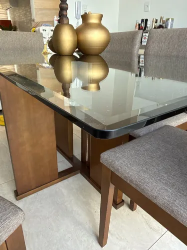 Mesa 6 cadeiras