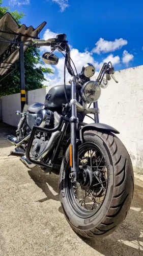 Harley 1200 cb custom