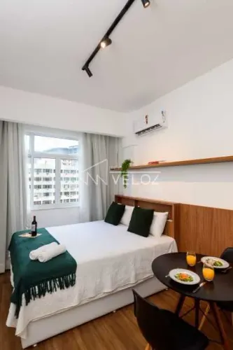 Kitnet/Conjugado - / Residencial / Botafogo