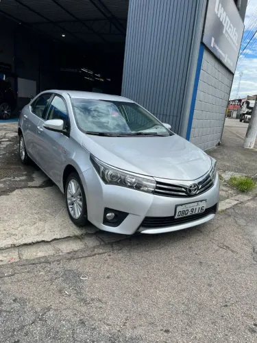 Toyota Corolla Altis 2.0 Flex 16V Aut. 2016
