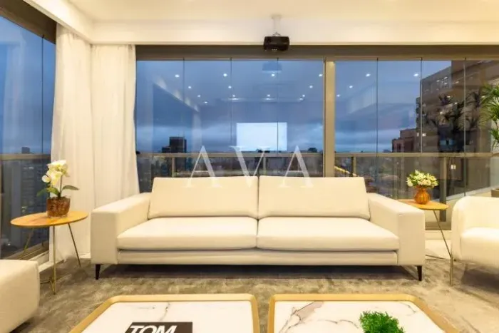 Duplex com 106 m², 2 suítes à venda ou Locação no bairro Jardim Paulista.