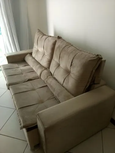 Sofa retrátei reclinável novo.