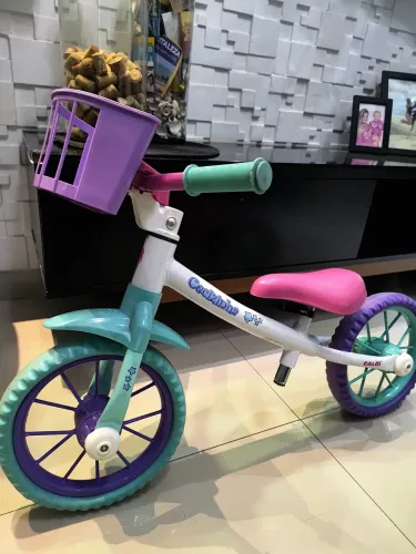 Bicicleta infantil caloi cecizinha