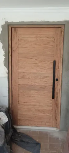Marceneiro instalação de portas 