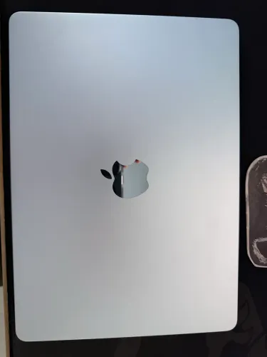 MacBook Air M4