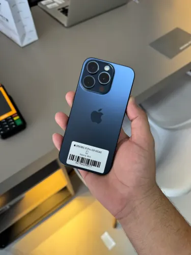 iPhone 15 pro 128 gigas semi joia 