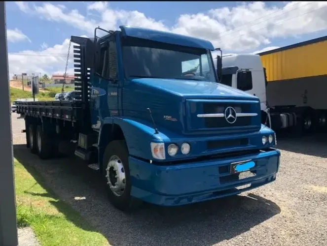 MB 1620 carroceria 