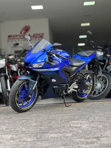 Yamaha R3 Abs 2024 único dono LOCALIZADA AV BARAO DE JACAREI 1025 JACAREI