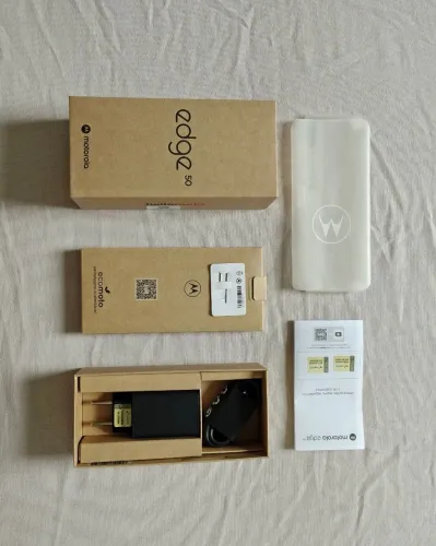 Celular Motorola Edge 50 