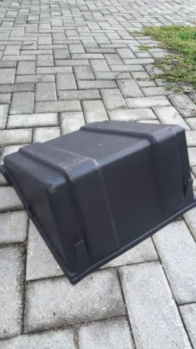 Tampa da bateria Iveco Tector