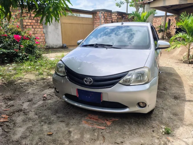 Toyota Etios X Sedan 1.5 Flex 16V 4P Mec. 2017