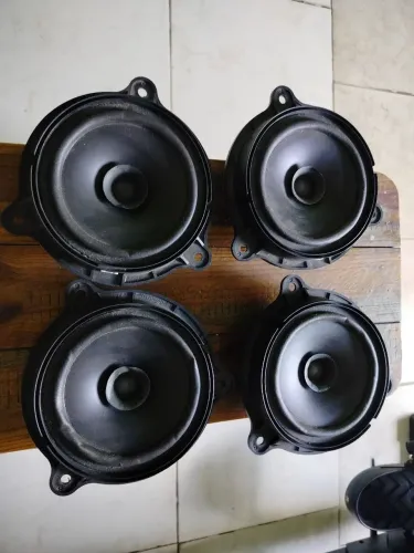 Kit com 4 auto falantes originais nissan