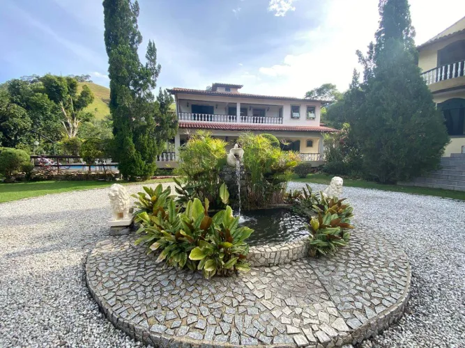 Sítio à Venda em Cascata, Casimiro de Abreu, Rio de Janeiro | 14 Quartos, 11 Banheiros, 7