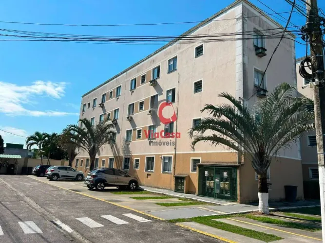 Apartamento com 2 dormitórios à venda, 53 m² por R$ 170.000,00 - Chácara Mariléa - Rio das