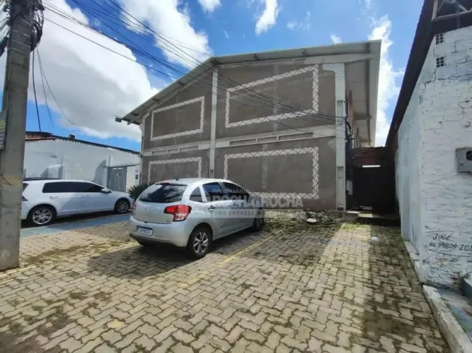 Sala Comercial para alugar com 694,31 metros quadrados no NOIVOS - Teresina - Piauí