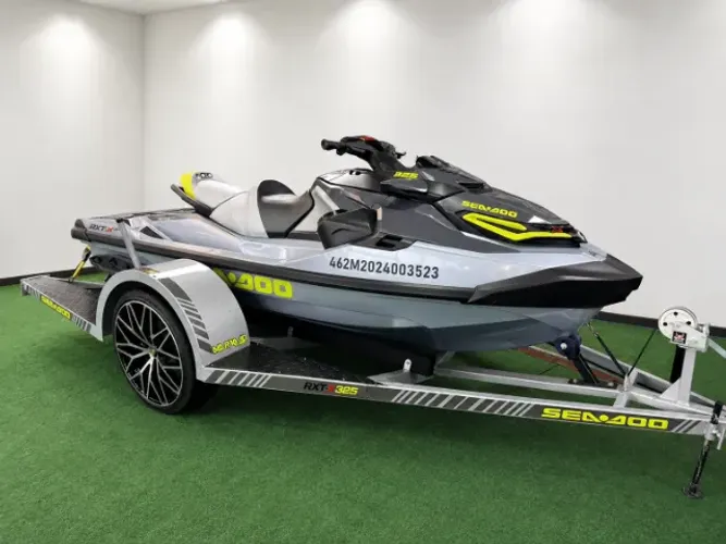 Jetski Sea Doo RXT-X 325 - 2024 | Apenas 14 horas de uso