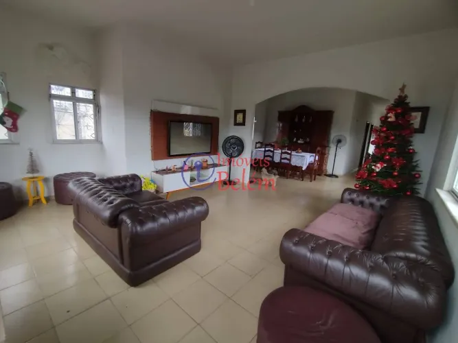 Casa 7 Suítes 560m² para Família Grande - Telégrafo - Belém