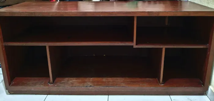 Rack de sala de madeira